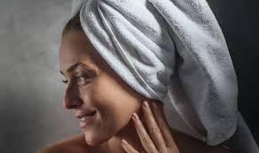 Sara Elizabeth Skincare / Find A Moisturizer For Your Skin!